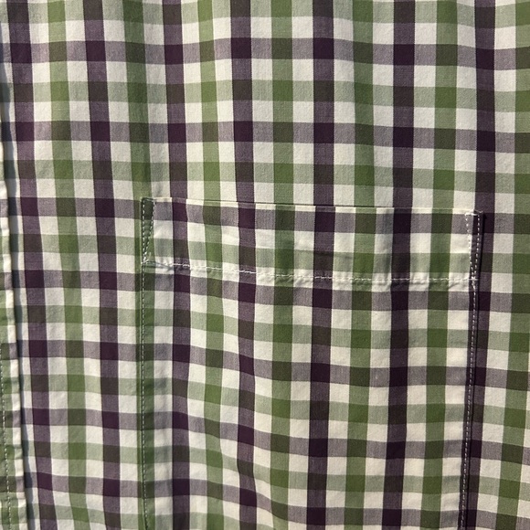Men’s Eddie Bauer Short Sleeve Classic Fit Green and Brown Plaid Shirt Size XL - Picture 2 of 4